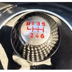 Black "carbon fibre" gearknob with metal gear number insert